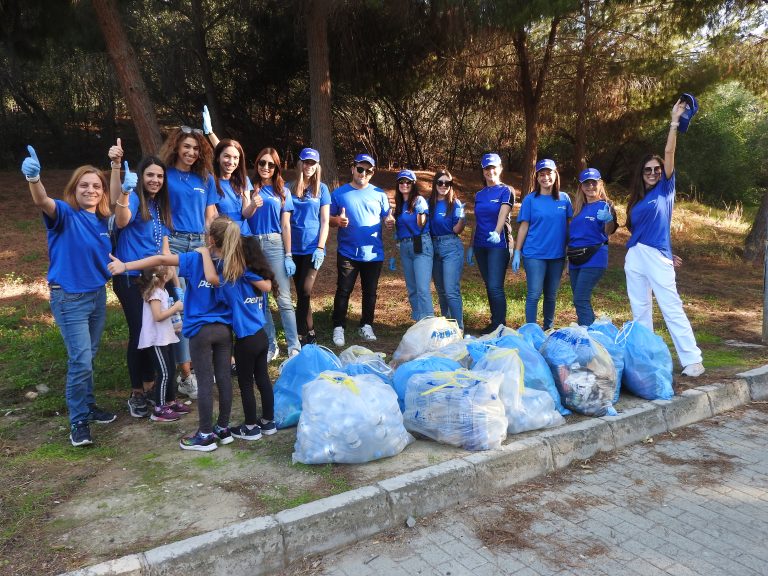 Η Πετρολίνα διαχρονικός στρατηγικός χορηγός  της εκστρατείας Let’s do it! Cyprus – Καθαρίζω την Κύπρο  Στηρίζει τη μεγαλύτερη περιβαλλοντική δράση στην Κύπρο, η οποία πραγματοποιείται από τις 23 μέχρι τις 29 Οκτωβρίου.