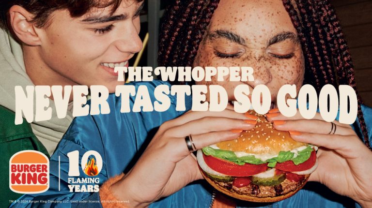 Τα Burger King παρουσιάζουν το καλύτερο από ποτέ Whopper®, μια ανεπανάληπτη εμπειρία γεύσης.